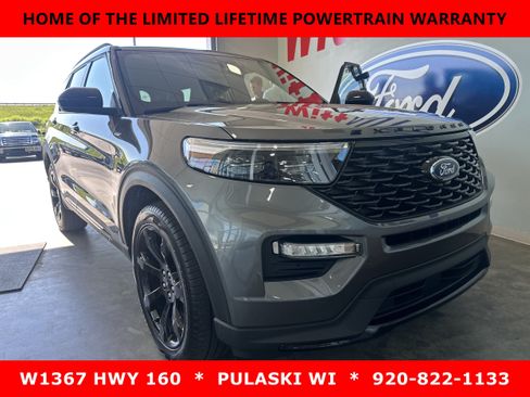 Used 2024 Ford Explorer ST-Line w/ Class IV Trailer Tow Package AWD/4WD image 3