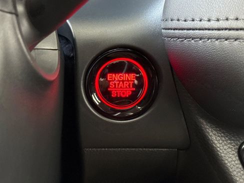 Certified 2026 Honda HR-V LX image 22