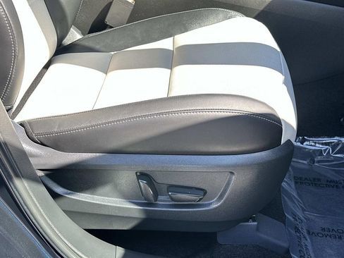 Used 2025 INFINITI QX55 Luxe w/ Cargo Package AWD/4WD image 39