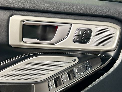 Used 2023 Ford Explorer ST w/ Equipment Group 401A image 16