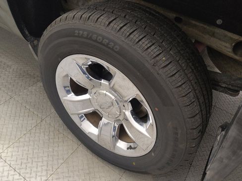 Used 2015 Chevrolet Silverado 1500 LTZ Z71 w/ LTZ Plus Package image 31