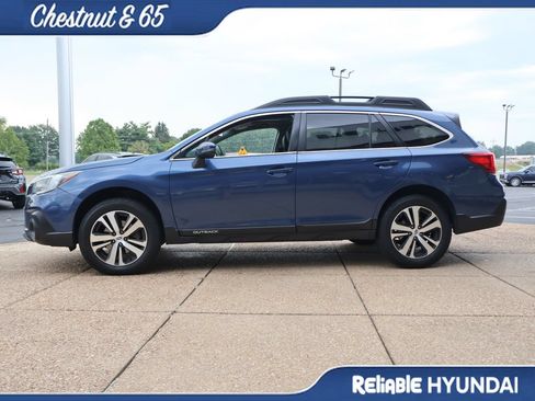 Used 2019 Subaru Outback 2.5i Limited AWD/4WD image 3