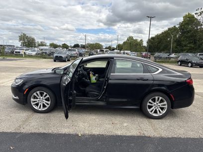 Used 2015 Chrysler 200 Limited w/ Convenience Group