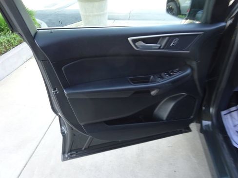 Used 2023 Ford Edge SEL w/ Convenience Package AWD/4WD image 24