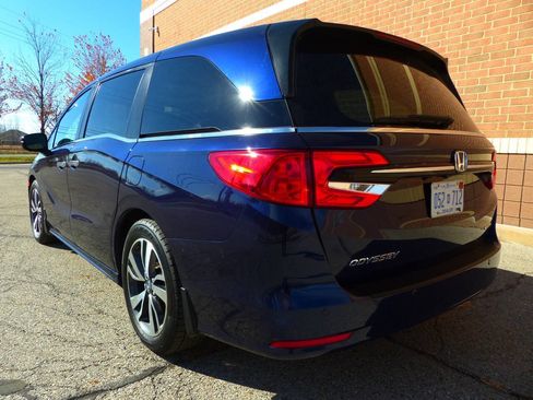 Used 2023 Honda Odyssey Touring image 7