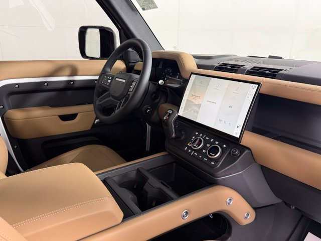 New 2026 Land Rover Defender 110 X-Dynamic SE AWD/4WD image 10