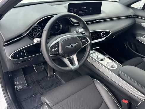 Used 2025 Genesis GV70 3.5T Sport AWD/4WD image 10