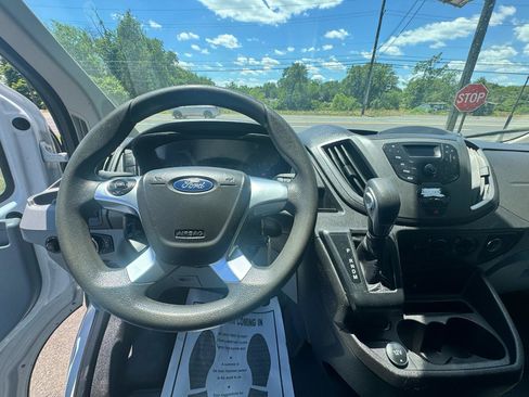 Used 2019 Ford Transit 250 130 Low Roof w/ Exterior Upgrade Package RWD image 22