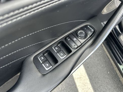 Used 2022 Kia Stinger GT2 w/ Scorpion Package RWD image 19