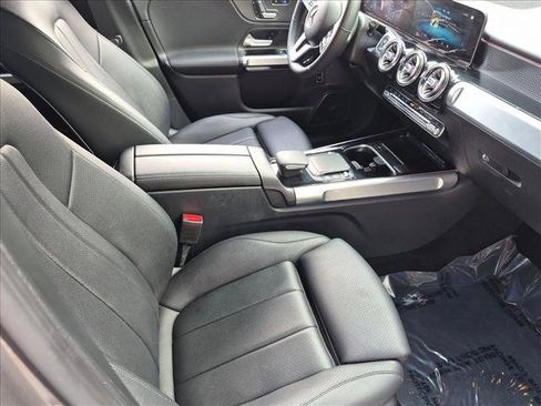 Certified 2021 Mercedes-Benz GLB 250 image 20