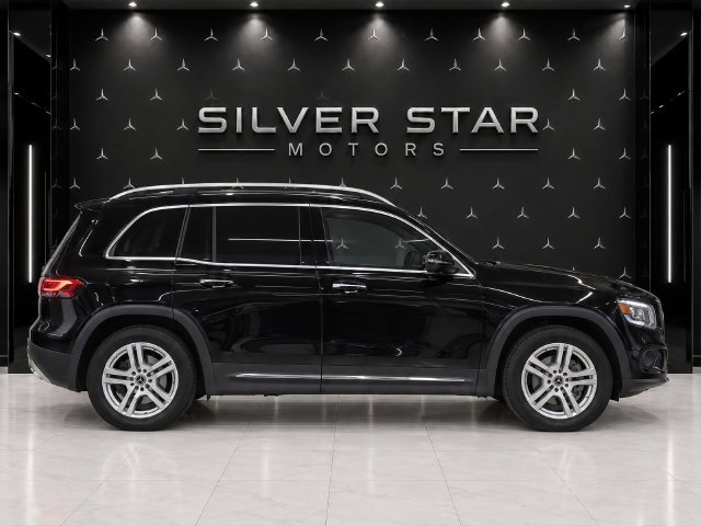 Used 2023 Mercedes-Benz GLB 250 4MATIC image 8