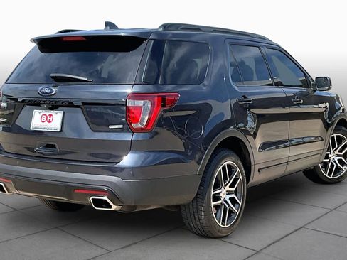 Used 2017 Ford Explorer Sport image 13