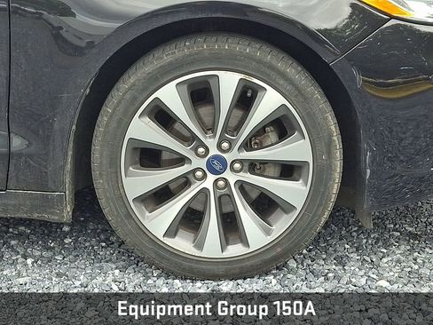 Used 2020 Ford Fusion SE AWD/4WD image 10