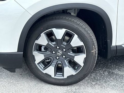 New 2026 Honda Pilot Touring image 41