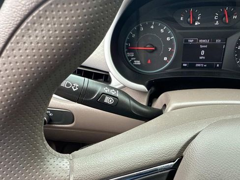 Used 2023 Chevrolet Malibu LS image 30