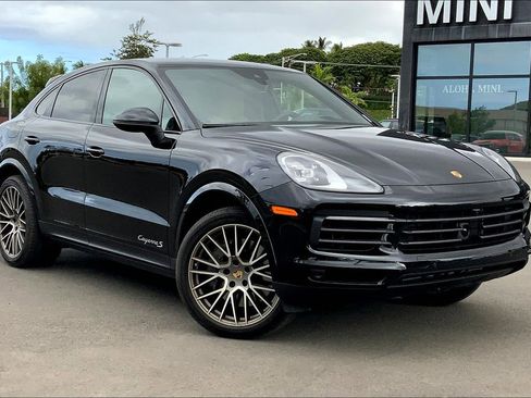 Used 2023 Porsche Cayenne S image 33