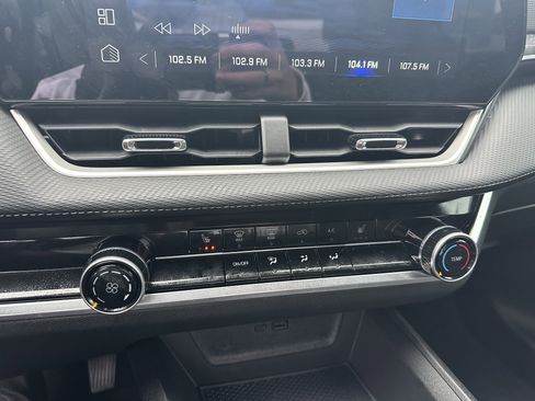 New 2026 Chevrolet Equinox LT image 31