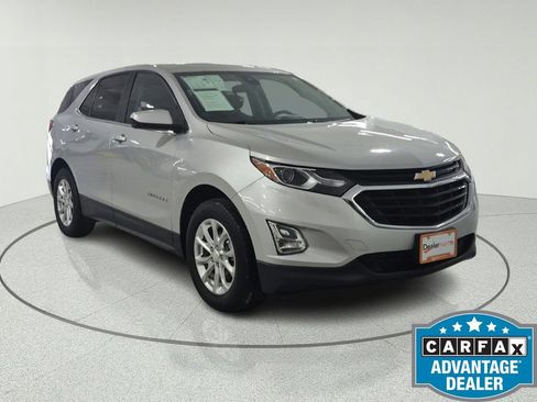 Used 2021 Chevrolet Equinox LT w/ LPO, Cargo Package AWD/4WD image 10