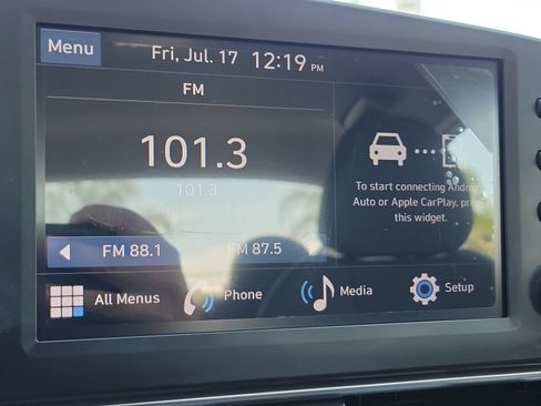 Certified 2025 Hyundai Elantra Sport FWD image 13