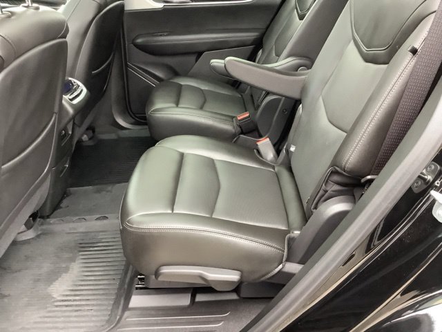 Used 2024 Cadillac XT6 Premium Luxury w/ LPO, Floor Liner Package AWD/4WD image 10