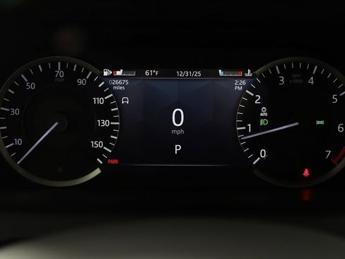 Used 2022 Land Rover Discovery Sport S R-Dynamic image 19