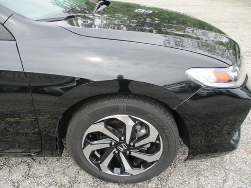 Used 2016 Honda Accord LX-S image 21