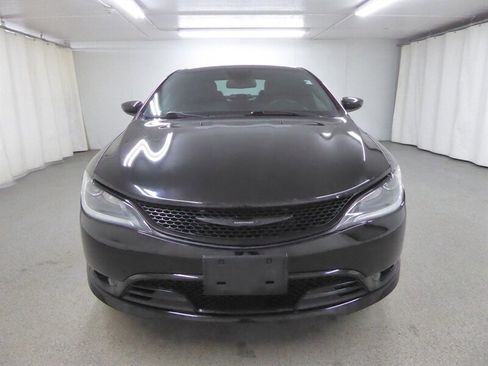 Used 2015 Chrysler 200 S w/ Navigation & Sound Group I image 2