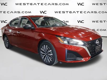 Used 2024 Nissan Altima 2.5 SV