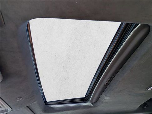 Used 2024 GMC Sierra 3500 Denali Ultimate image 21