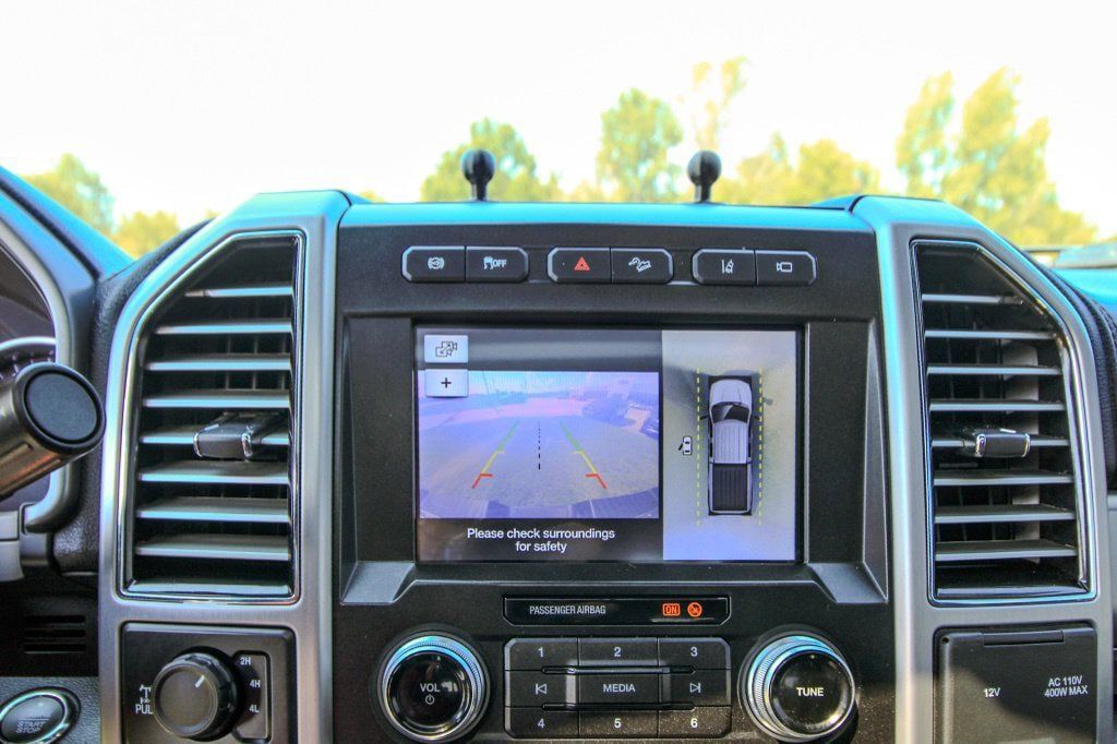 Used 2019 Ford F350 Platinum w/ Platinum Ultimate Package AWD/4WD image 27