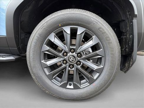 New 2026 Toyota Land Cruiser image 9