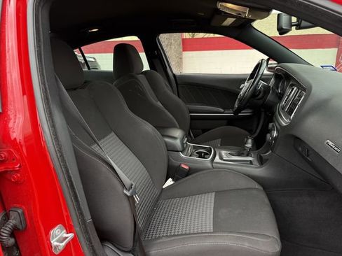 Used 2022 Dodge Charger GT image 30
