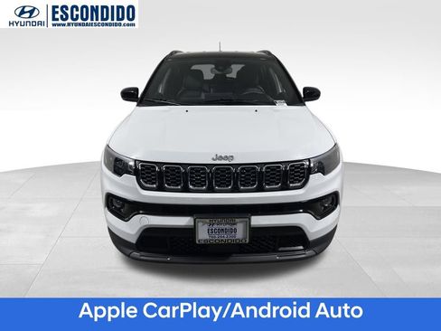 Used 2025 Jeep Compass Limited image 8