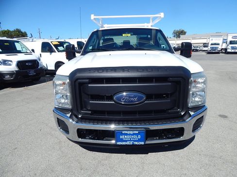 Used 2016 Ford F250 XL w/ Power Equipment Group RWD image 11