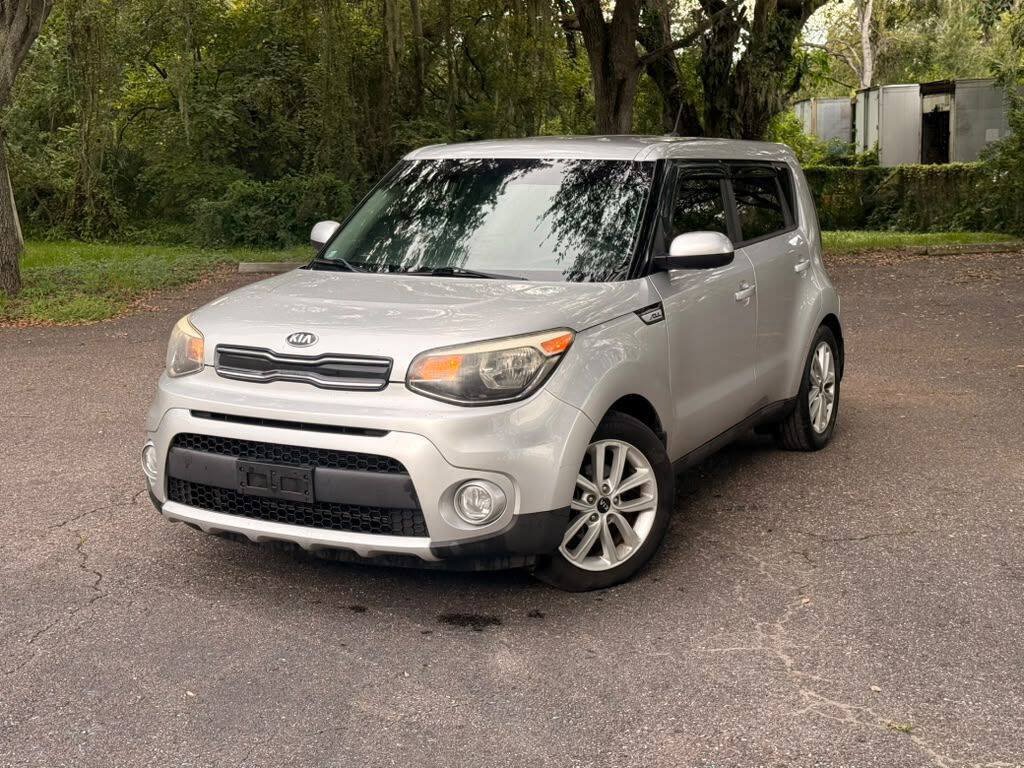 Used 2017 Kia Soul + FWD image 1