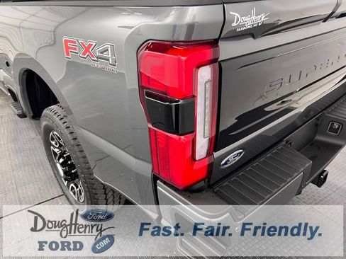 New 2025 Ford F350 Platinum w/ FX4 Off-Road Package image 14