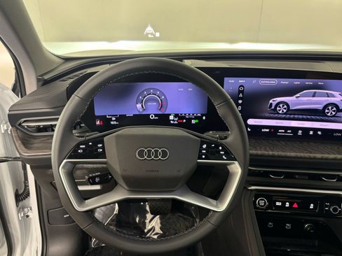 New 2026 Audi Q5 Premium Plus AWD/4WD image 7
