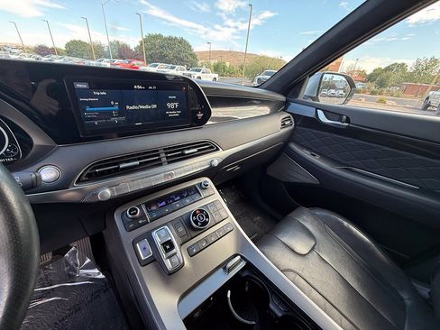 Used 2020 Hyundai Palisade Limited AWD/4WD image 12