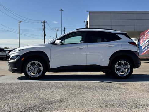 Used 2023 Hyundai Kona SEL image 8