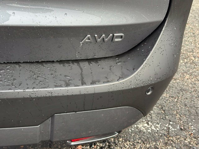 Certified 2025 Nissan Kicks SV AWD/4WD image 15