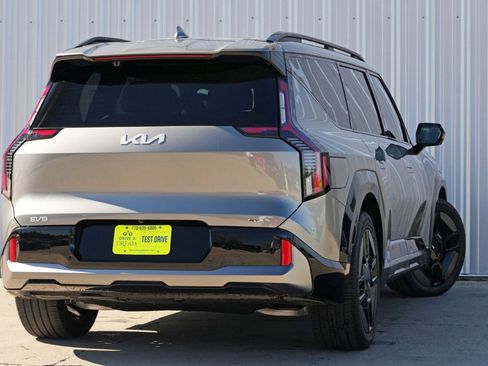 Used 2024 Kia EV9 GT-Line image 5