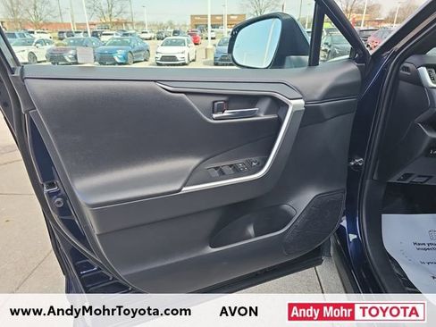 Used 2019 Toyota RAV4 XSE w/ Carpet Mat Package image 11