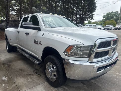 Used 2014 RAM 3500 Tradesman w/ Chrome Appearance Group AWD/4WD image 7