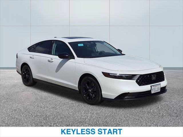 Certified 2025 Honda Accord SE image 4