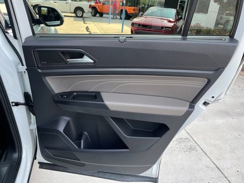 Used 2021 Volkswagen Atlas SEL Premium AWD/4WD image 27