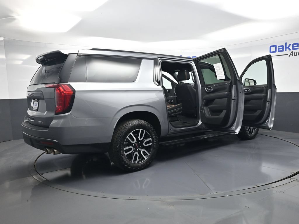 Used 2023 GMC Yukon XL AT4 w/ Technology Package AWD/4WD image 55