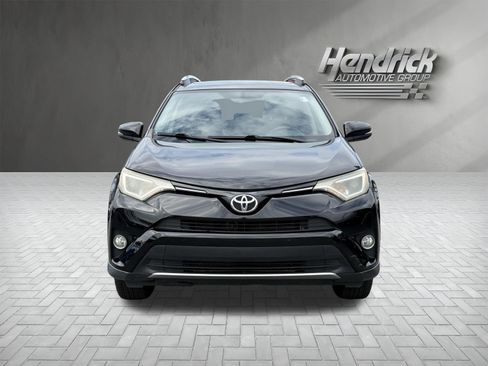 Used 2016 Toyota RAV4 XLE FWD image 3
