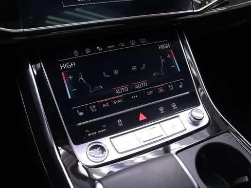 Certified 2023 Audi Q8 Prestige w/ Prestige Package image 9