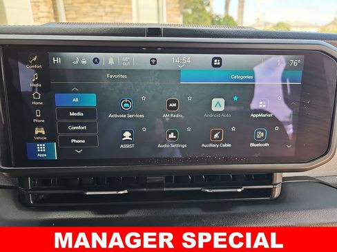 Used 2024 Jeep Wrangler Unlimited Sahara AWD/4WD image 21