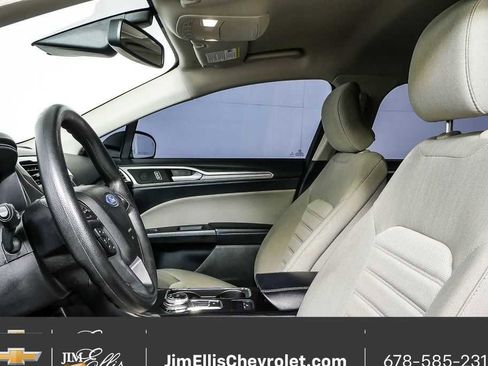 Used 2019 Ford Fusion S image 5